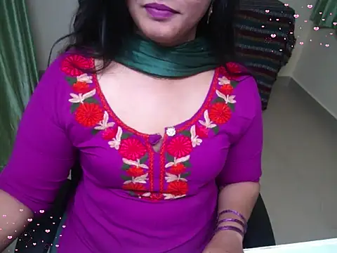 Arushisingh8888 online show from October 25, 10:34 am