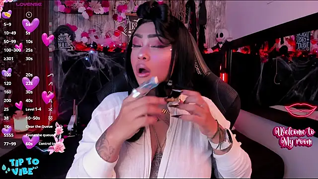 Neko Misaki online show from October 12, 12:48 pm