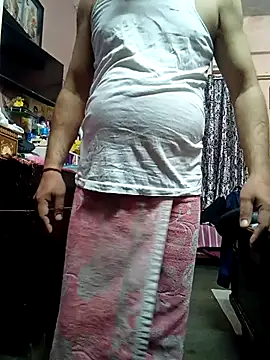 Snapshot of Hot-man39 chatting on February 9, 5:22 am Hot-man39 online show from February 9, 5:22 am