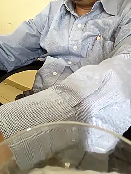 Snapshot of Hot-man39 chatting on March 14, 8:09 am Hot-man39 online show from March 14, 8:09 am