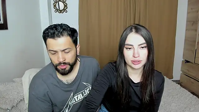 Snapshot of teseo_and_afroditha_ chatting on March 12, 5:35 am teseo and afroditha online show from March 12, 5:35 am
