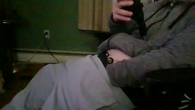 Snapshot of dunny191 chatting on February 7, 8:18 am dunny191 online show from February 7, 8:18 am