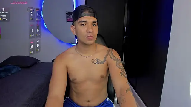 valentino santoss online show from November 20, 7:24 pm