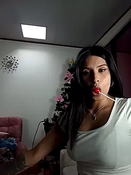  elektrah online show from December 18, 8:15 pm