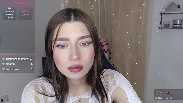 mily thomson b  online show from January 21, 9:57 pm