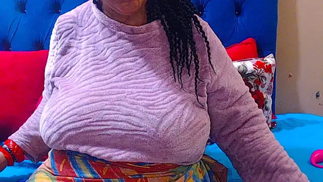 ebonycandy10 online show from November 7, 4:01 am