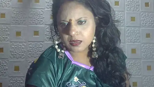 Sexy komolika online show from March 18, 5:21 pm