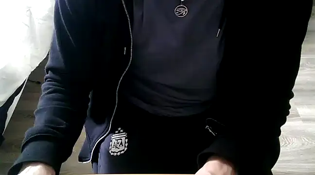 Snapshot of solca4 chatting on February 25, 9:20 am solca4 online show from February 25, 9:20 am