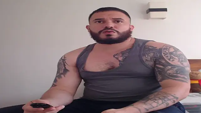 alexandergranda71 online show from December 18, 9:40 pm