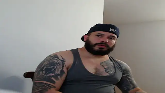 alexandergranda71 online show from February 18, 12:04 am
