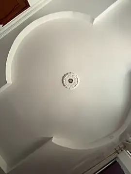 Snapshot of emiss_ chatting on October 30, 2:07 pm emiss online show from October 30, 2:07 pm