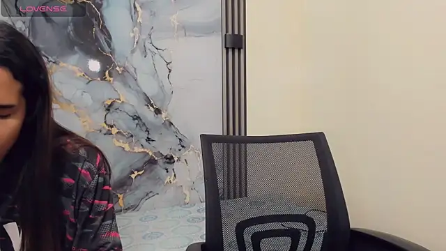 Rubi 30 online show from November 27, 2:19 pm