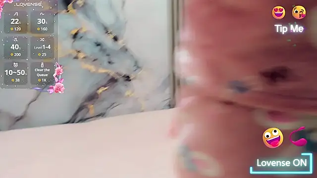 Rubi 30 online show from December 15, 11:25 am