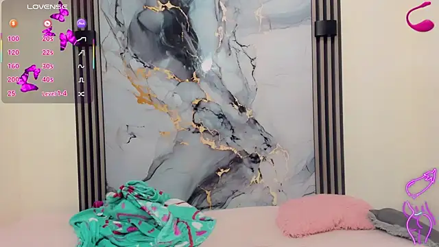 Snapshot of Rubi_30 chatting on March 25, 11:49 am Rubi 30 online show from March 25, 11:49 am