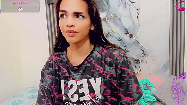 Snapshot of Rubi_30 chatting on April 11, 11:36 am Rubi 30 online show from April 11, 11:36 am