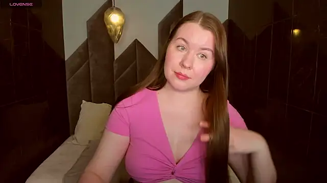 Snapshot of ShedarBrooks chatting on January 17, 11:59 am ShedarBrooks online show from January 17, 11:59 am