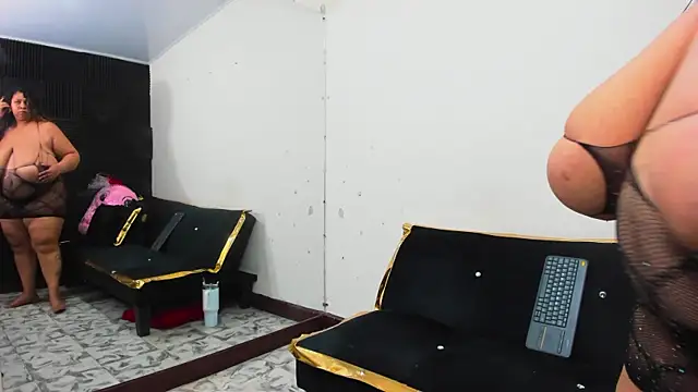 Lynn Jones online show from April 17, 4:37 am