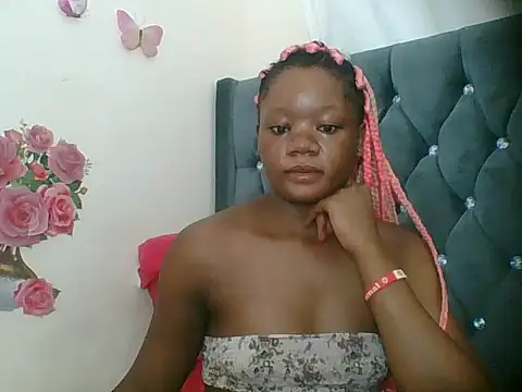 Snapshot of HotJeylee chatting on March 1, 3:30 am HotJeylee online show from March 1, 3:30 am