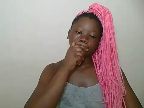 Snapshot of HotJeylee chatting on April 15, 7:15 am HotJeylee online show from April 15, 7:15 am