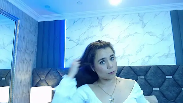 ThaniaJones online show from March 13, 12:02 pm