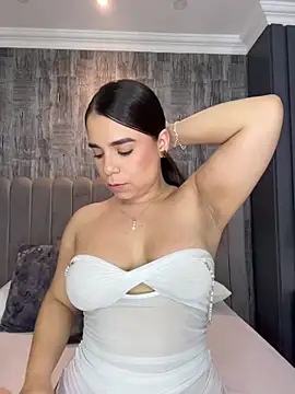 ThaniaJones online show from February 18, 12:01 pm