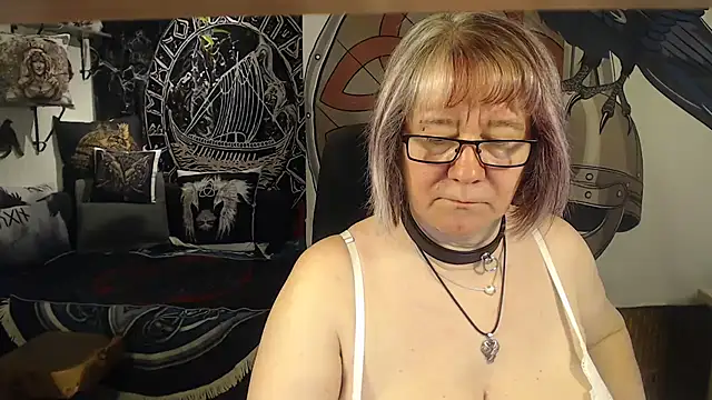 TittenMichelle online show from April 13, 6:41 am