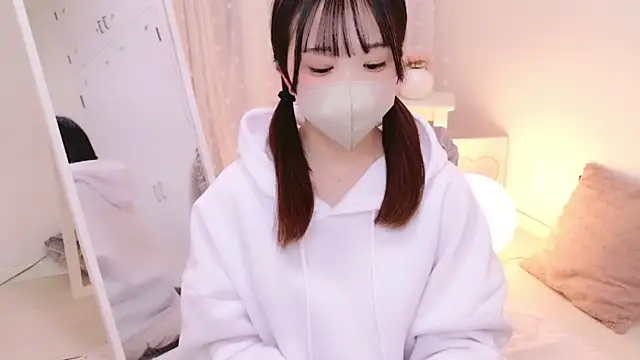 Snapshot of HONO_cha chatting on December 6, 3:22 pm HONO cha online show from December 6, 3:22 pm