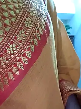 Snapshot of Payel-Sen chatting on April 29, 5:30 pm Payel-Sen online show from April 29, 5:30 pm
