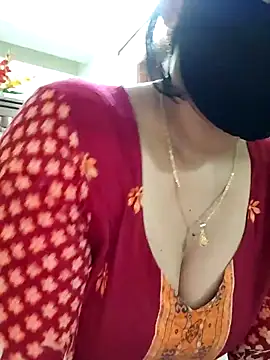 Snapshot of Payel-Sen chatting on May 15, 6:26 pm Payel-Sen online show from May 15, 6:26 pm
