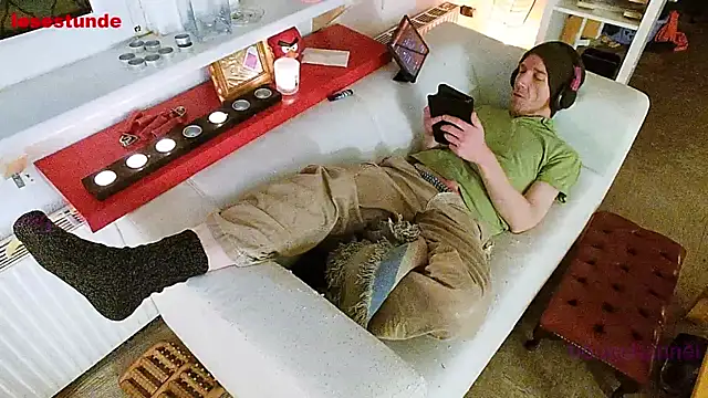 BongChannel online show from January 1, 7:10 pm