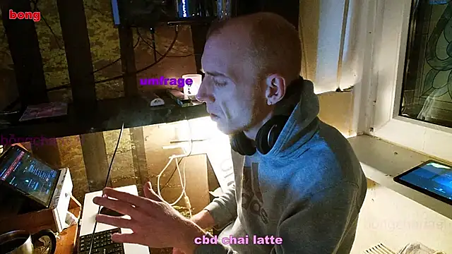 BongChannel online show from January 3, 12:11 am