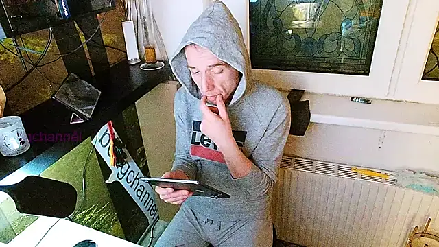 BongChannel online show from January 7, 4:59 pm