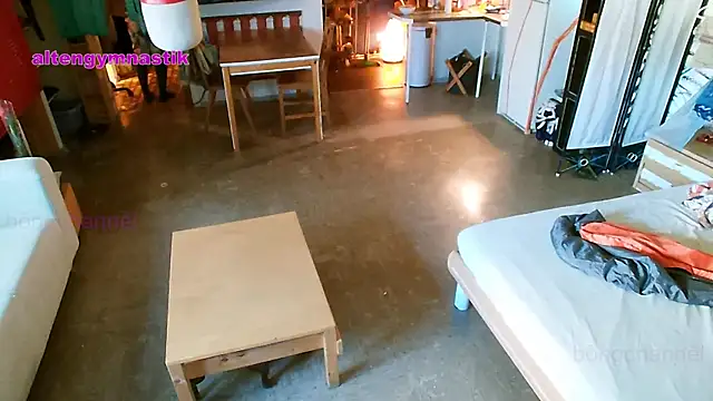 BongChannel online show from February 3, 2:02 pm