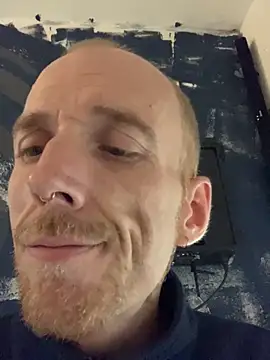 BongChannel online show from November 1, 5:37 pm