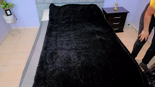 Lana stone  online show from November 29, 3:31 am