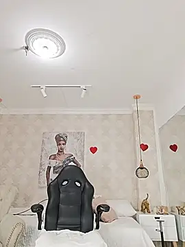 Snapshot of Shantall__ chatting on March 2, 11:06 am Shantall online show from March 2, 11:06 am