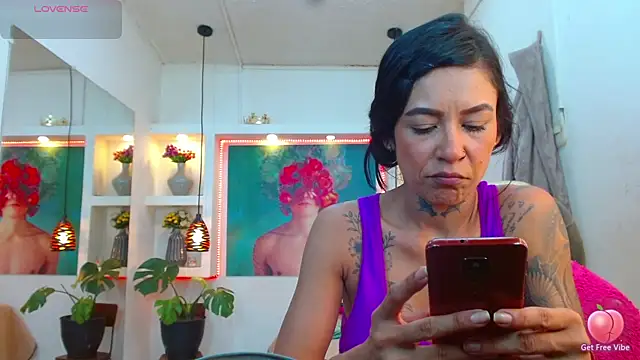 lorenapinto online show from November 7, 4:34 am