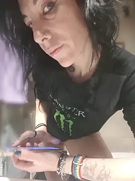 freyamoret online show from March 26, 4:40 am