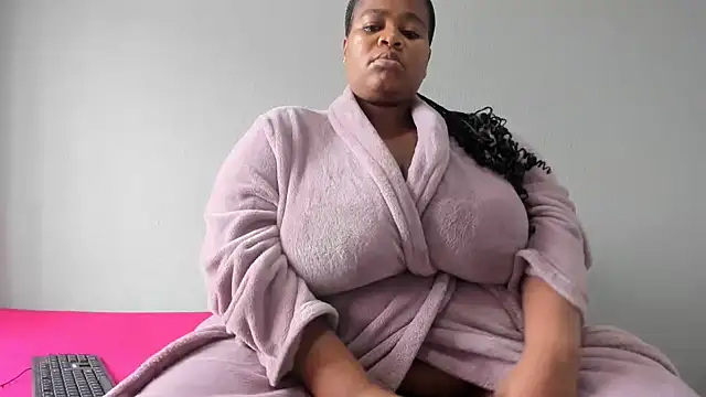 ThickLeeyanaX online show from March 15, 12:56 pm