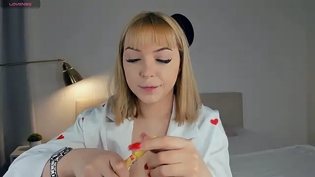 KateDolphin online show from January 17, 5:41 pm