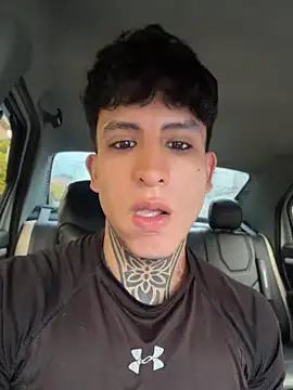  Tomy08calderon online show from April 15, 5:31 pm