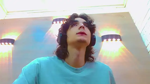 Sr BonnyEthan online show from October 29, 1:46 pm