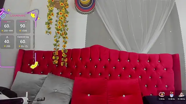 Snapshot of Angelicvill chatting on October 17, 9:17 pm Angelicvill online show from October 17, 9:17 pm