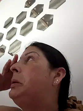 Snapshot of Angelicvill chatting on October 28, 10:08 am Angelicvill online show from October 28, 10:08 am