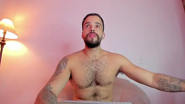 Snapshot of jacob_stud18_ chatting on June 30, 11:06 pm jacob stud18 online show from June 30, 11:06 pm