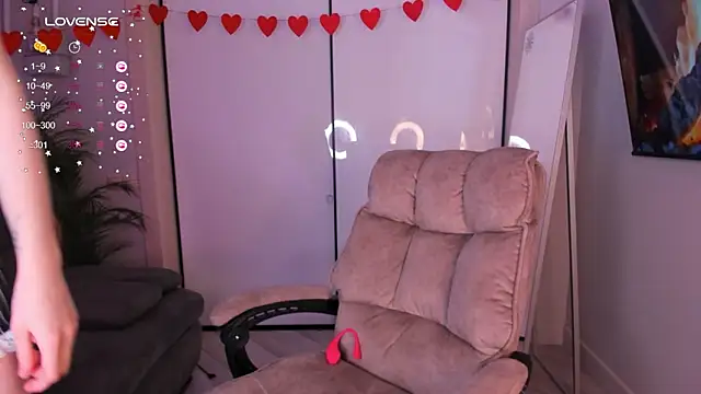 helen ramsay online show from March 8, 3:38 pm