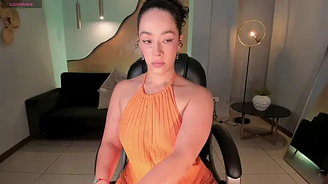 AlessaRomero online show from January 13, 6:49 pm