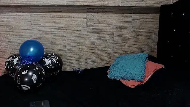 pretty cristal69 online show from December 2, 1:33 am