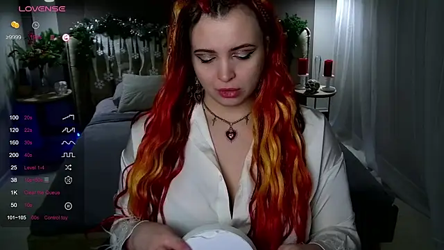 Miss Maya Mils online show from January 1, 3:02 am