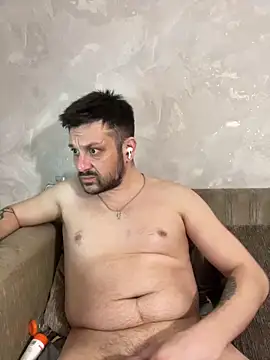 MaeltraJoy online show from April 6, 9:38 pm